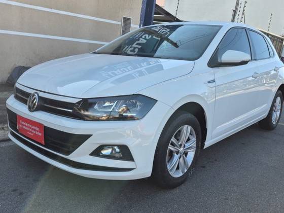 VOLKSWAGEN POLO 1.0 200 TSI COMFORTLINE AUTOMÁTICO VOLKSWAGEN POLO 1.0 200 TSI COMFORTLINE AUTOMÁTICO